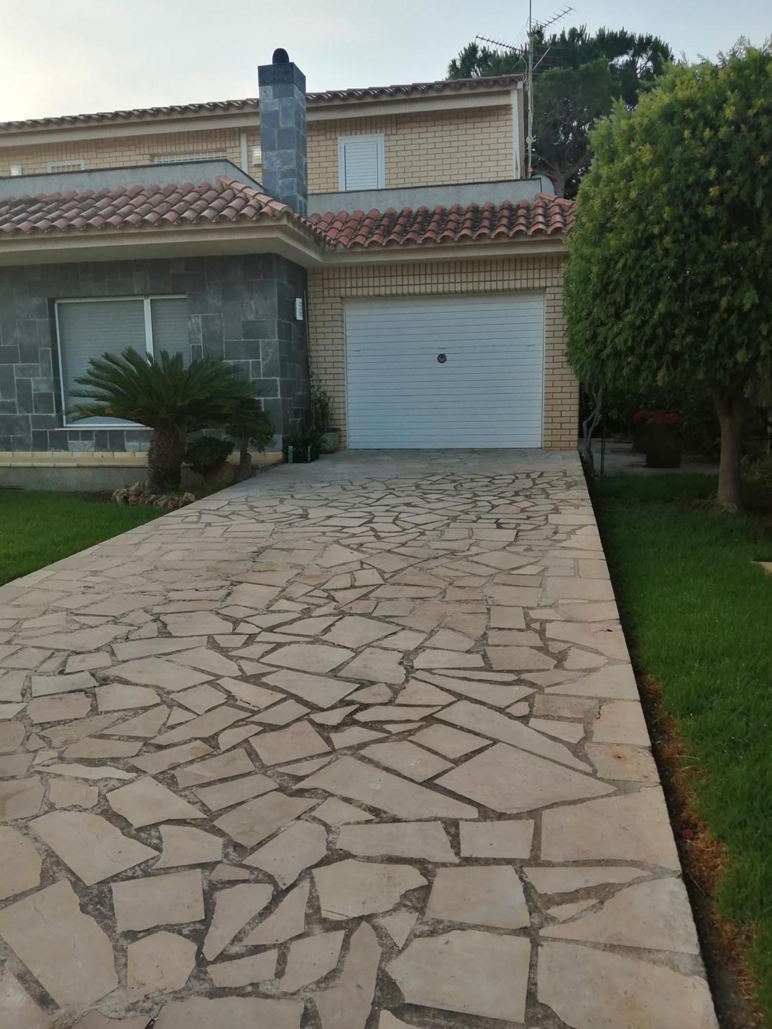Lluna Villa *